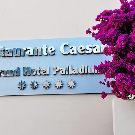 Hotel Grand Palladium Santa Eulària des Riu